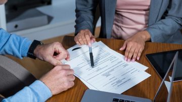 Cláusulas essenciais em um contrato - TJ Advocacia